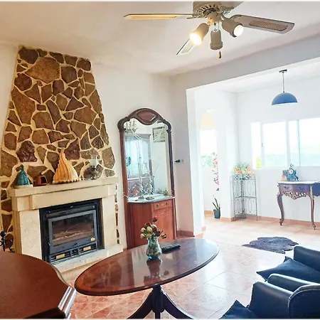 Buenas Vistas Y Privacidad, Tranquila Y Fresca En El Bosque De Valencia Con Magnifica Piscina De 80m2 Holiday home *