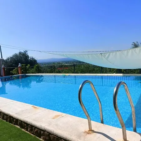 Holiday home Buenas Vistas Y Privacidad, Tranquila Y Fresca En El Bosque De Valencia Con Magnifica Piscina De 80m2